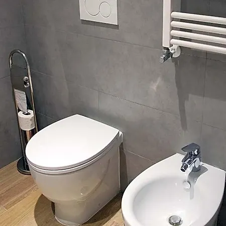Vatican Garden Oda ve Kahvaltı 4*